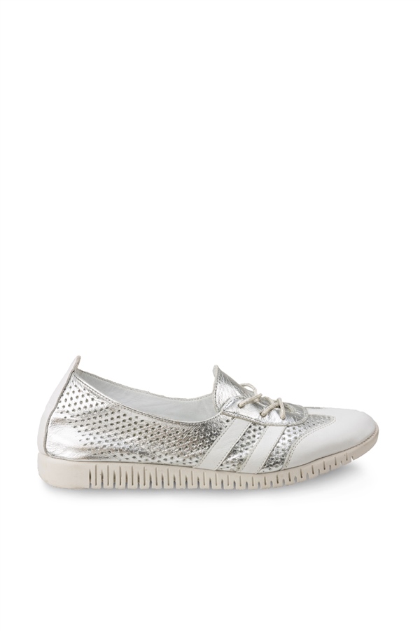 Comfort Line Beyaz Gümüş Deri Bağçıklı Kadın Ayakkabı
