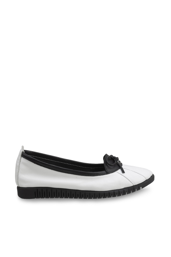 Comfort Line Beyaz Siyah Deri Kadın Ayakkabı