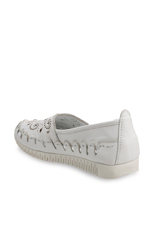Comfort Line Beyaz Deri Lazer Kesim Kadın Ayakkabı