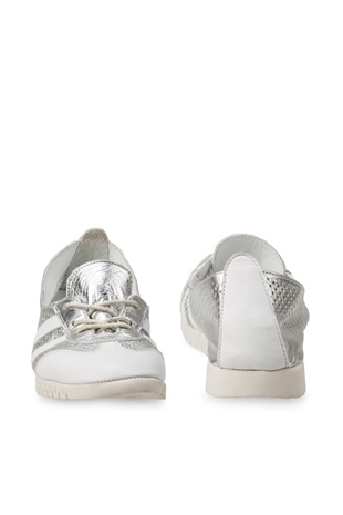 Comfort Line Beyaz Gümüş Deri Bağçıklı Kadın Ayakkabı